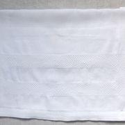 drap de bébé et sa taie