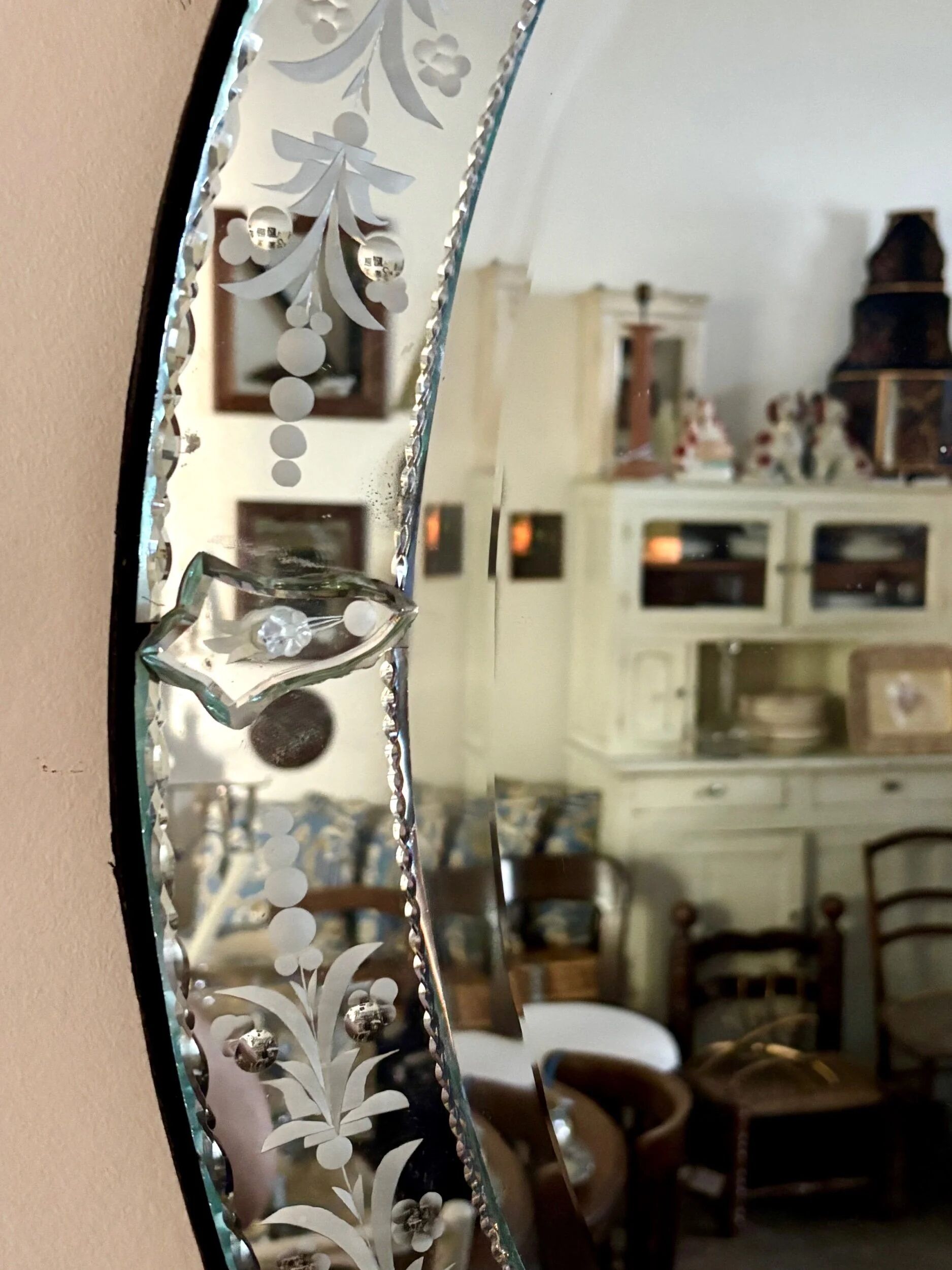 Venetian mirror 99 x 51 cm