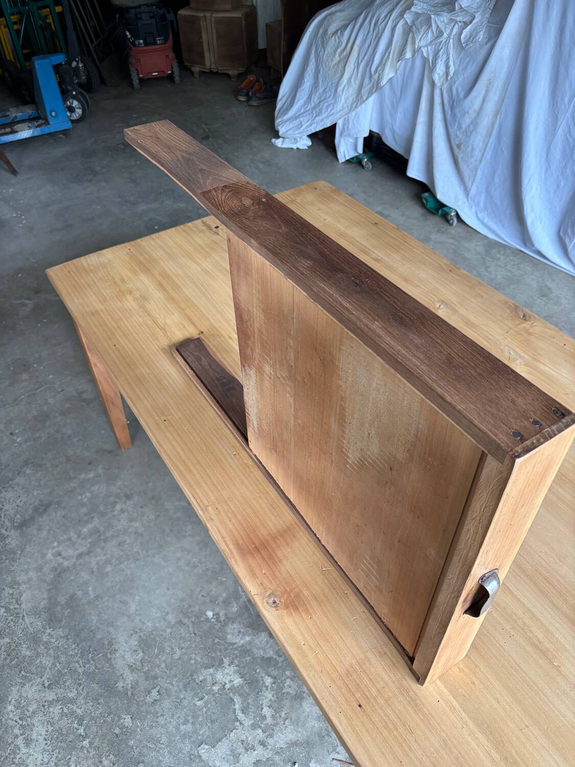 Farmhouse table