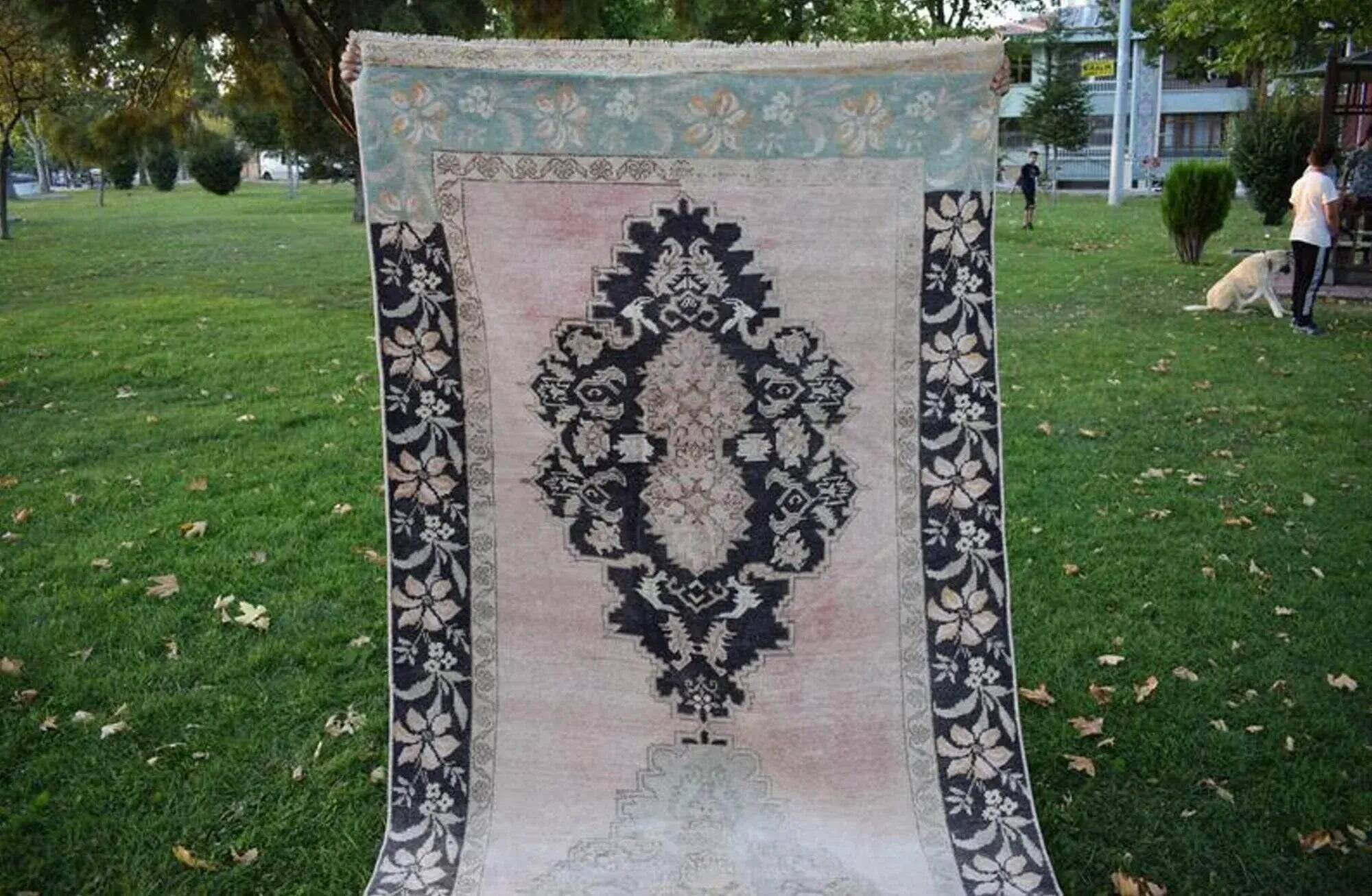 Vintage Turkish hallway rug 142x405 cm