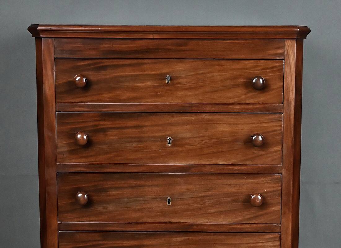 Mahogany chest of drawers – Late 19th century