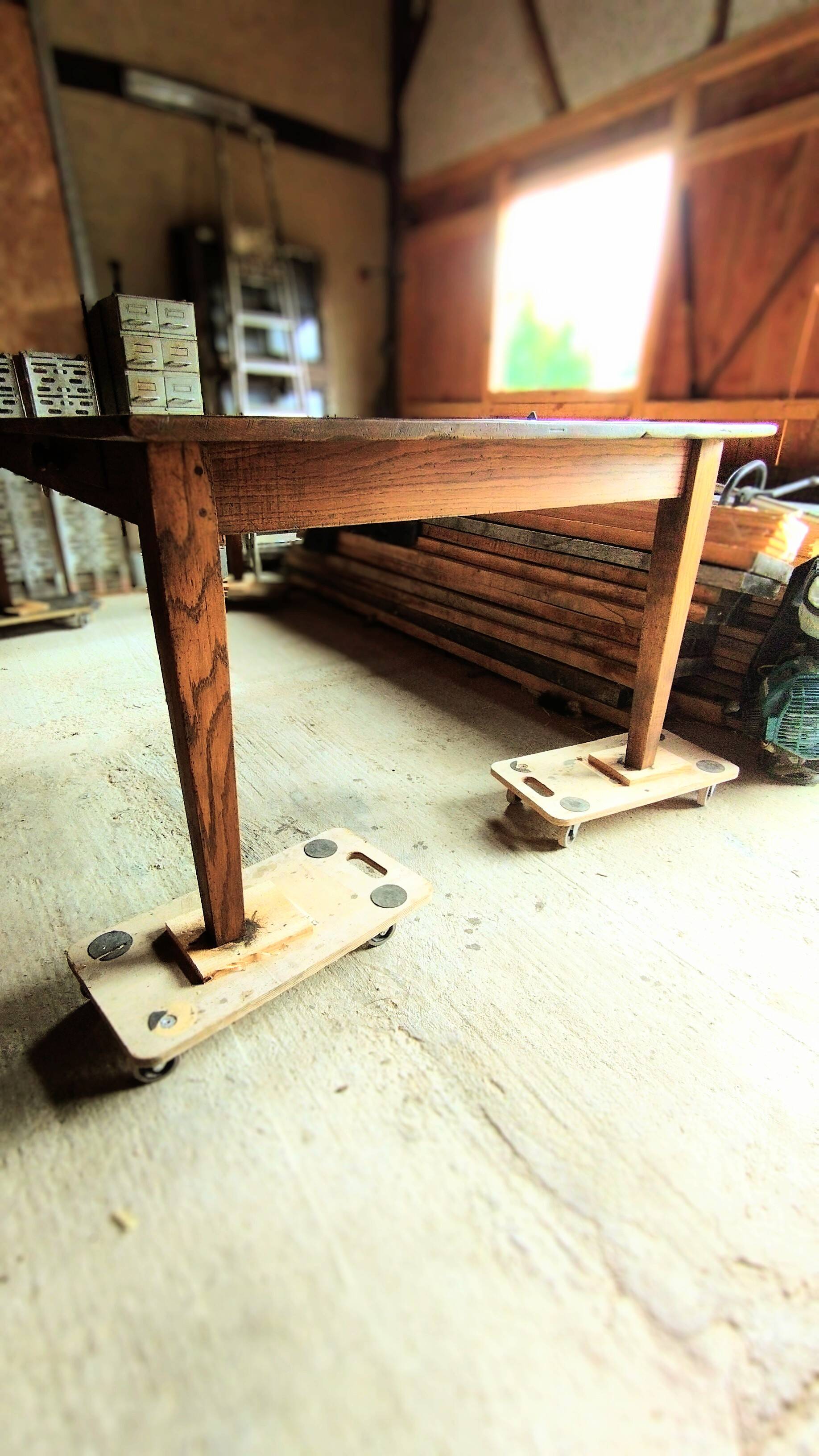 Solid oak farmhouse table, 270x120 cm, with 4 drawers