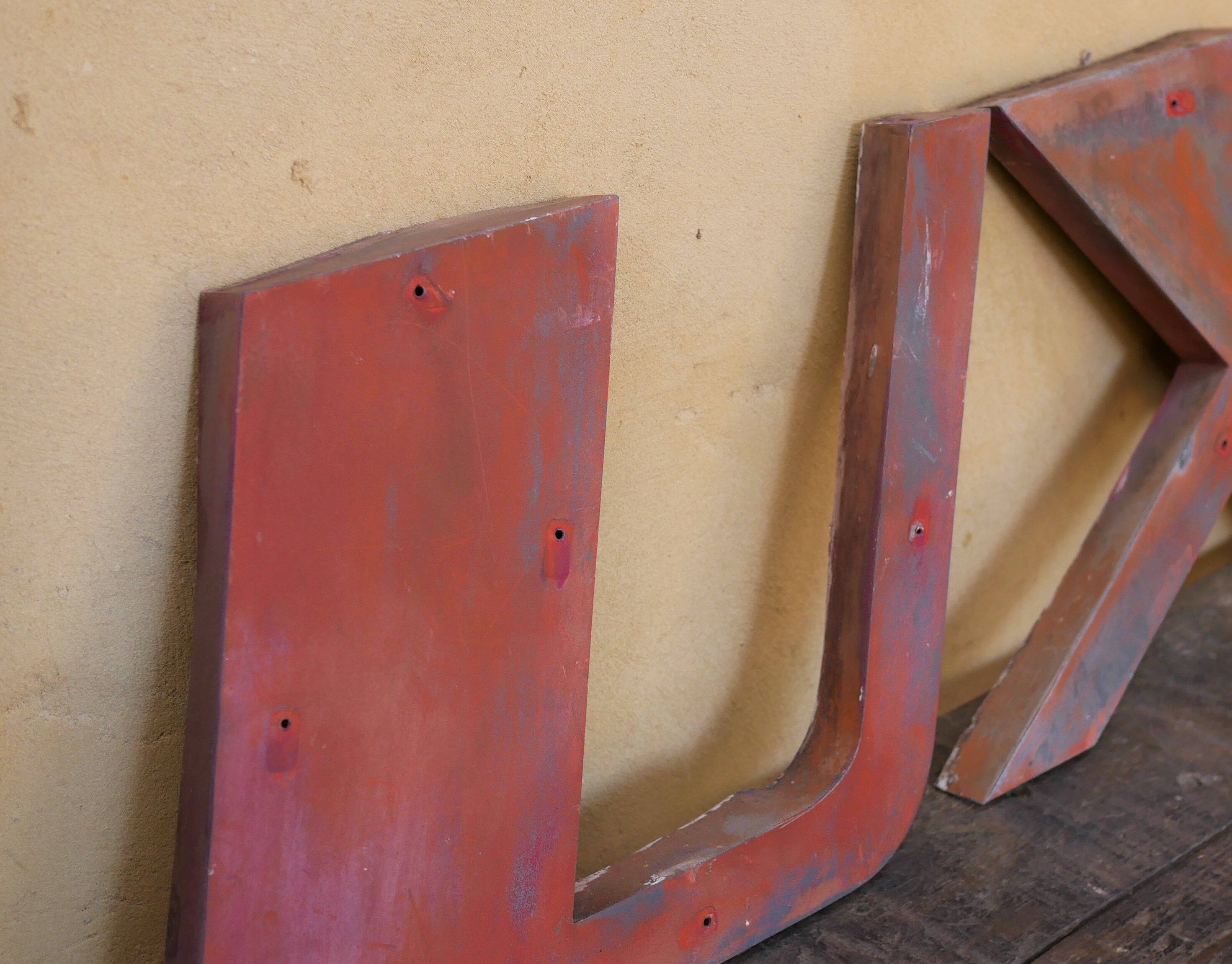 Letter to sign vintage metal "U".