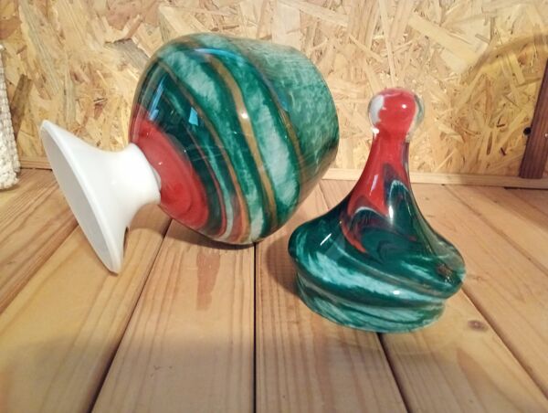 Bonbonnière en verre opalin, Italie 1970