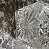 Vintage crystal decanter diamond tip