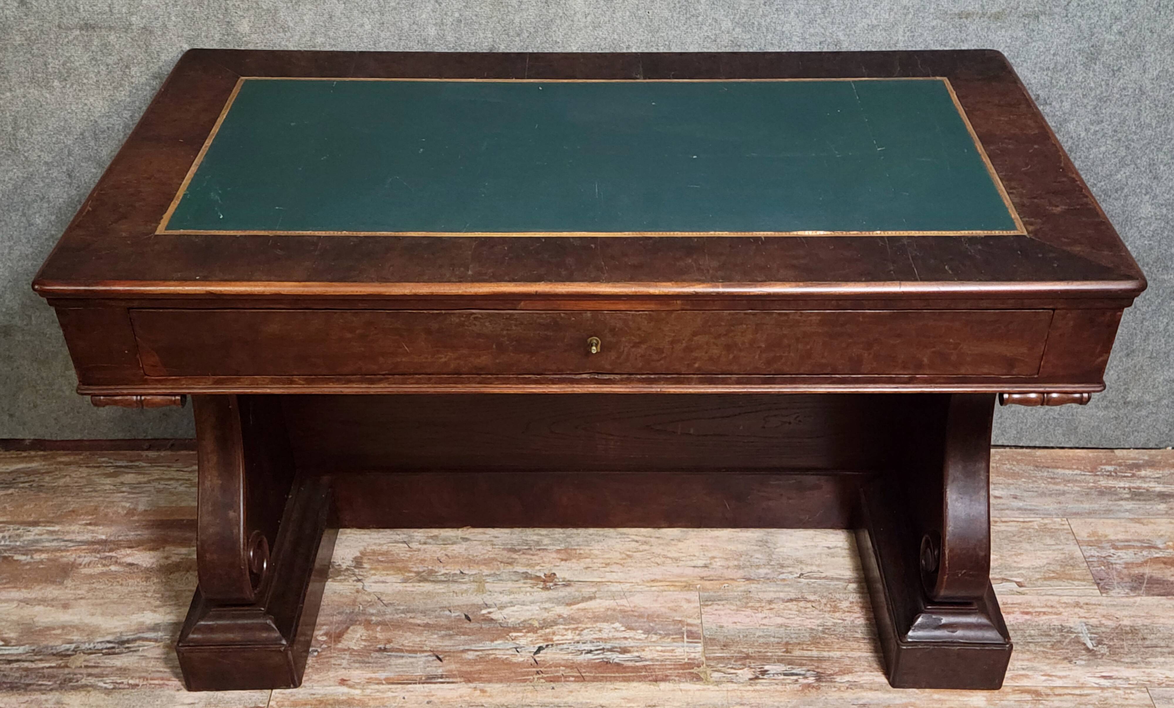 Empire period double-top center flat desk