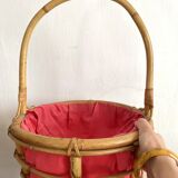 Vintage rattan worker