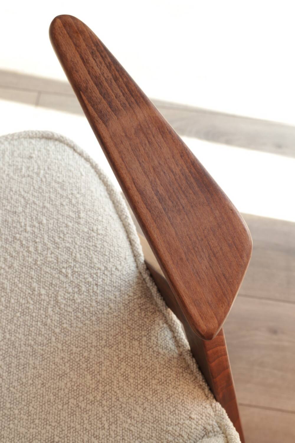 Off-white boucle Scandinavian armchair by Chierowski