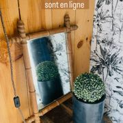 Miroir en bois sculpté façon bambou