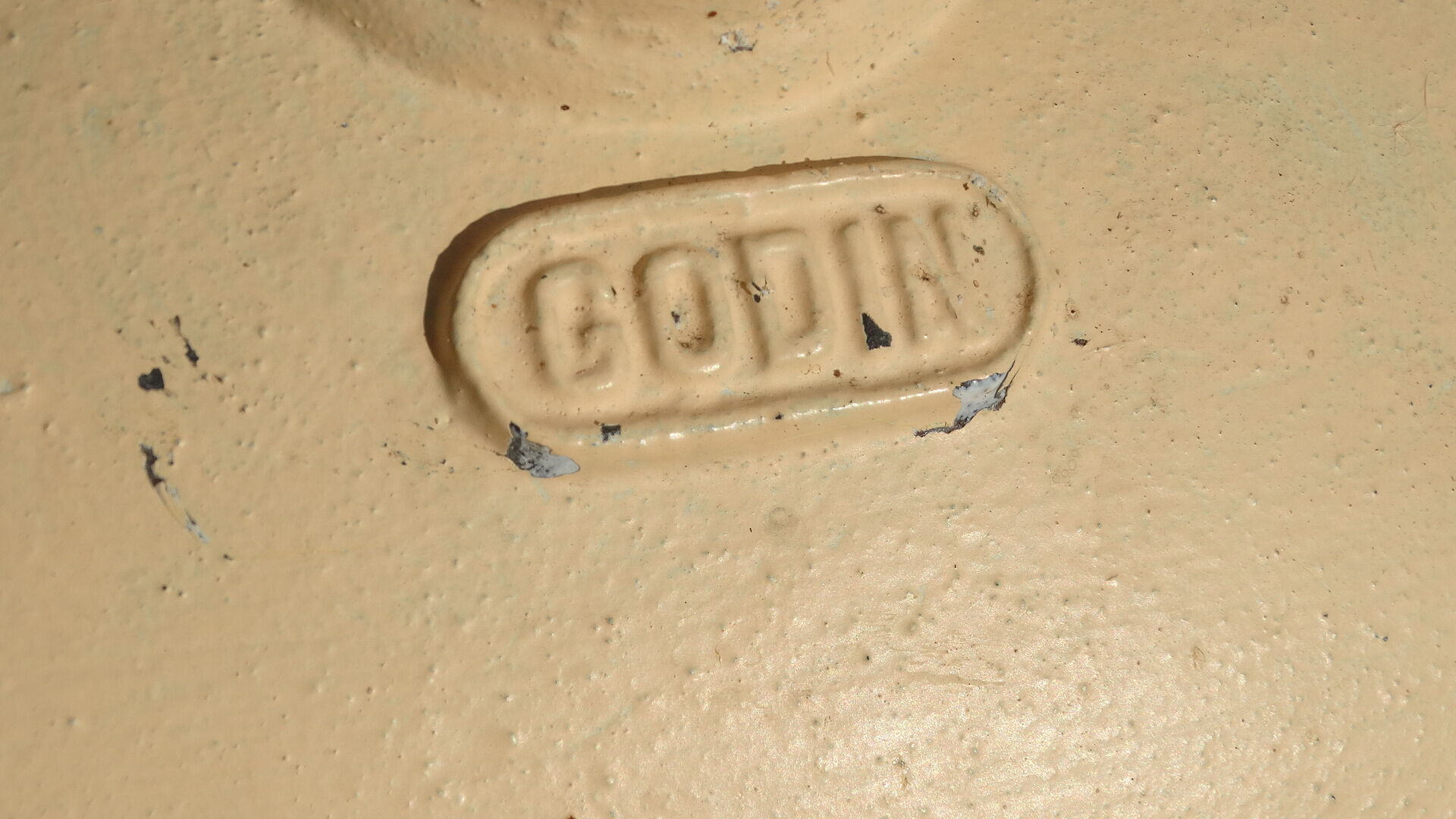 former godin-cast sink Emaillé