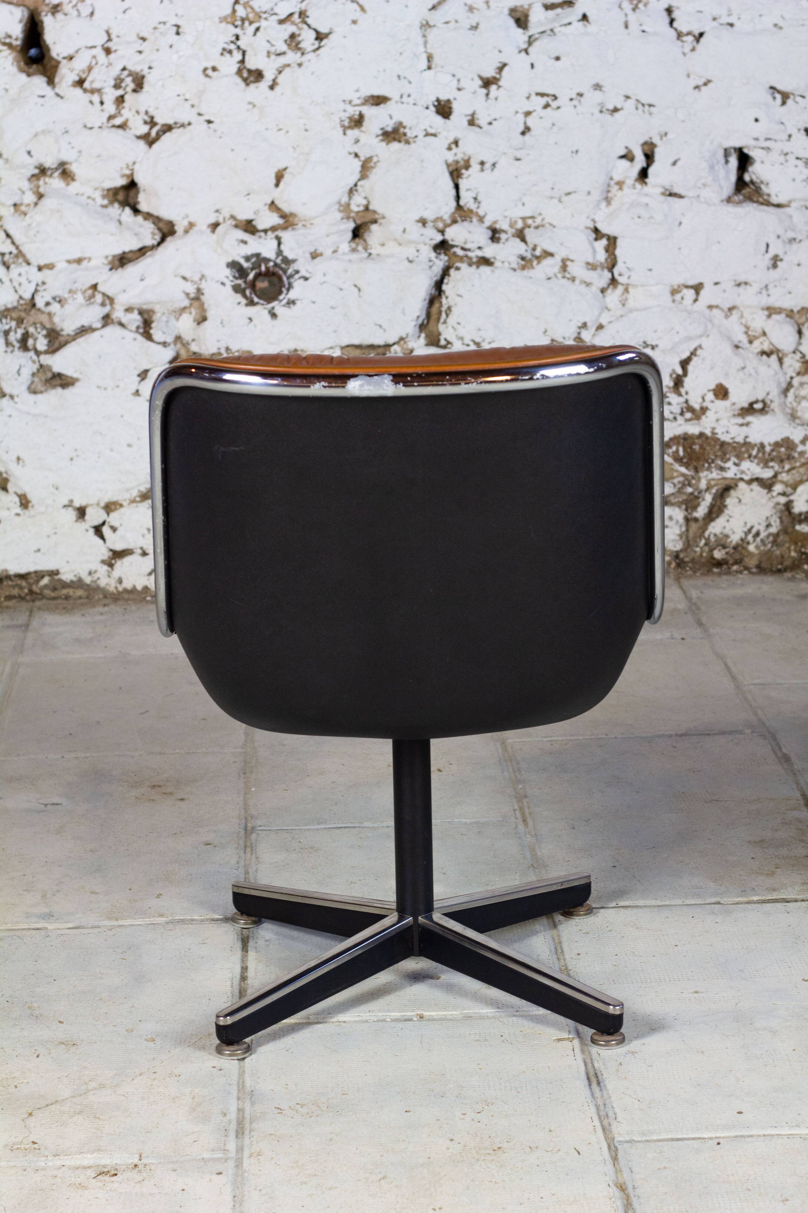 Pollock executive armchair, KNOLL