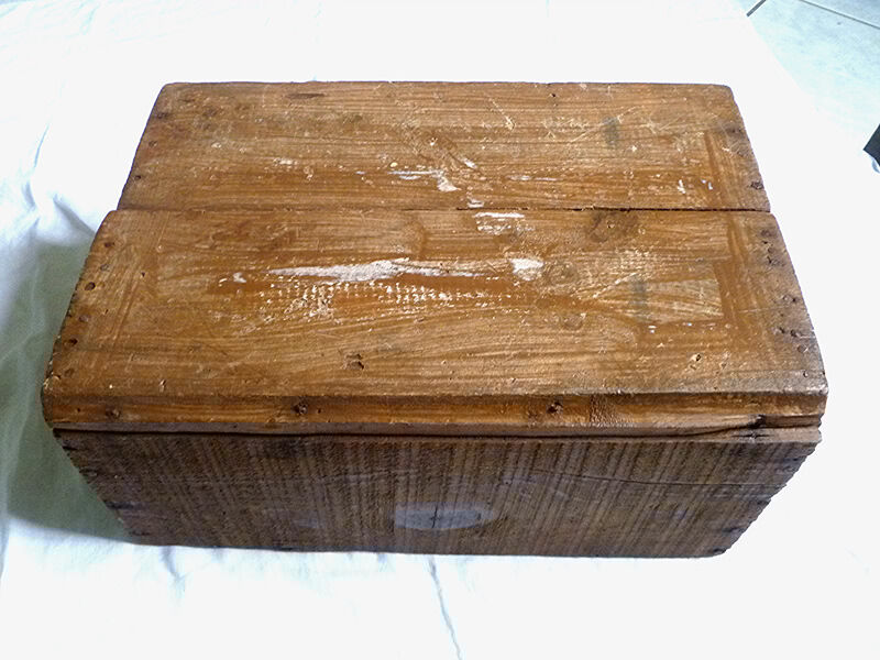 old wooden crate "Brazil"