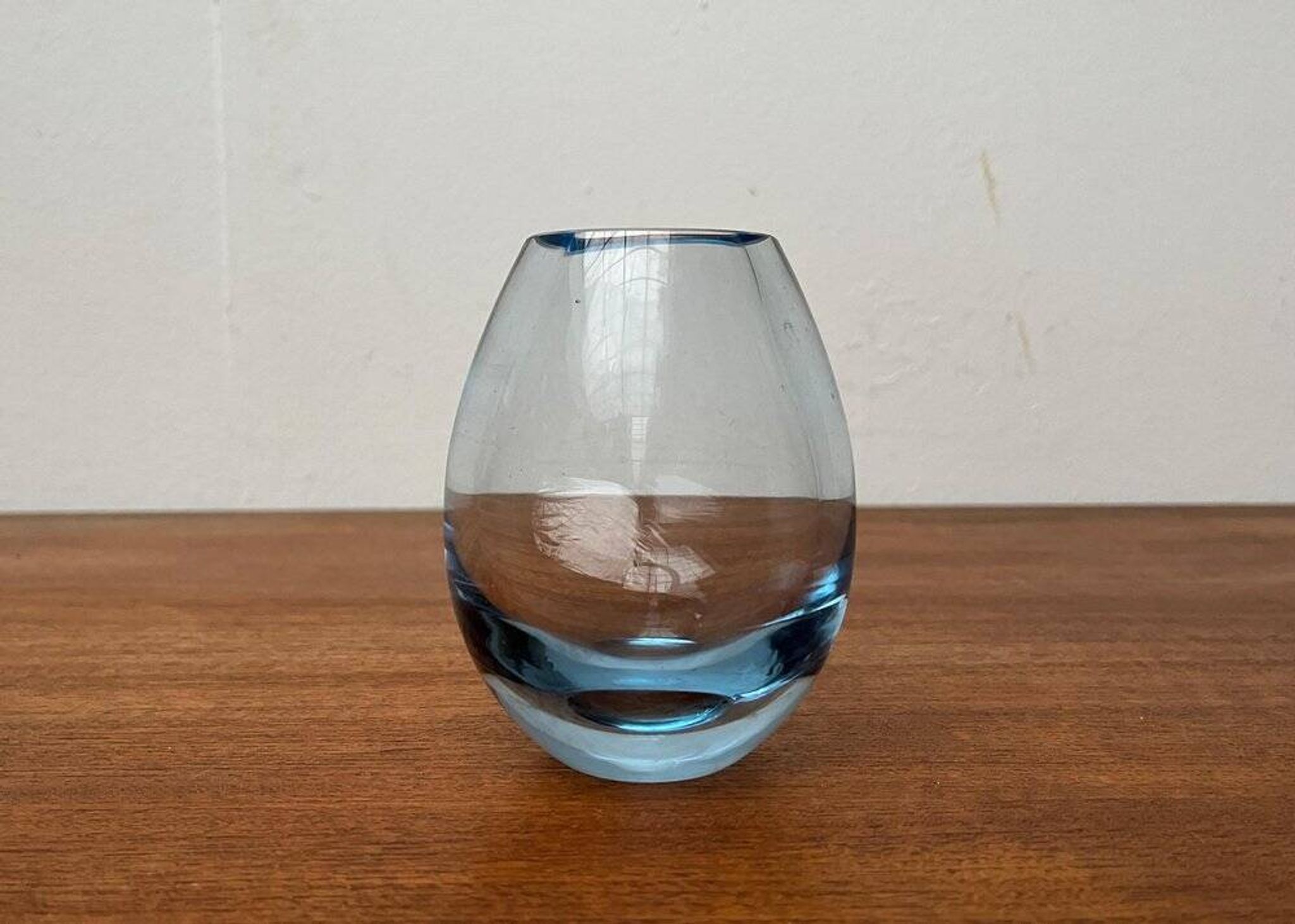 Glass vase from the Danish Hellas series by Per Lütken for Holmegaard, 1960s.