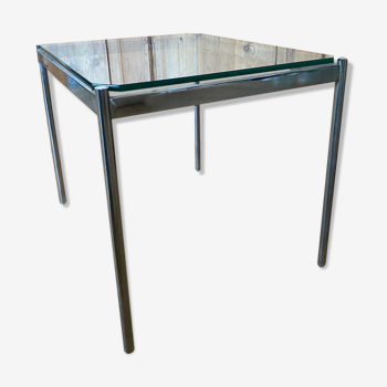 Table d’appoint année 60