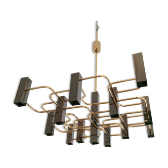 Chandelier from Sciolari distributed by Boulanger