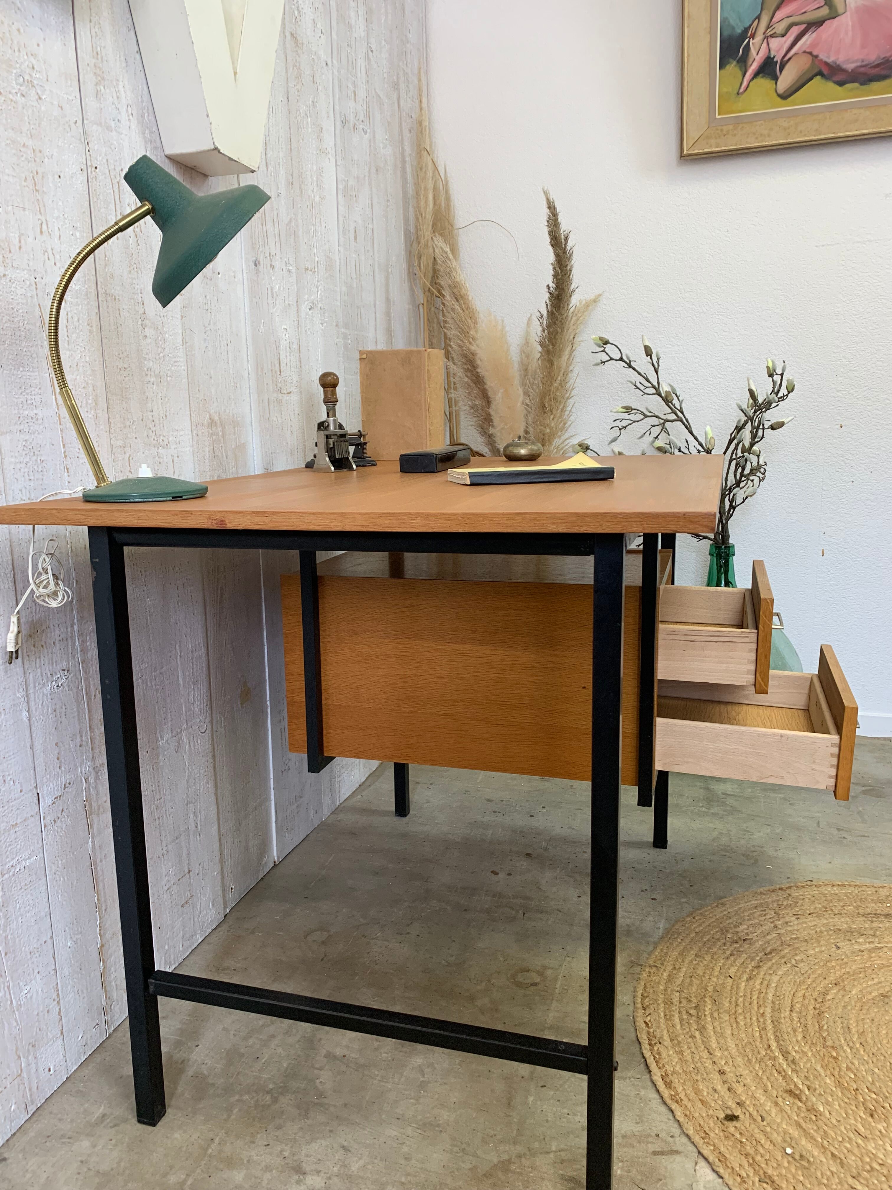60's modernist office