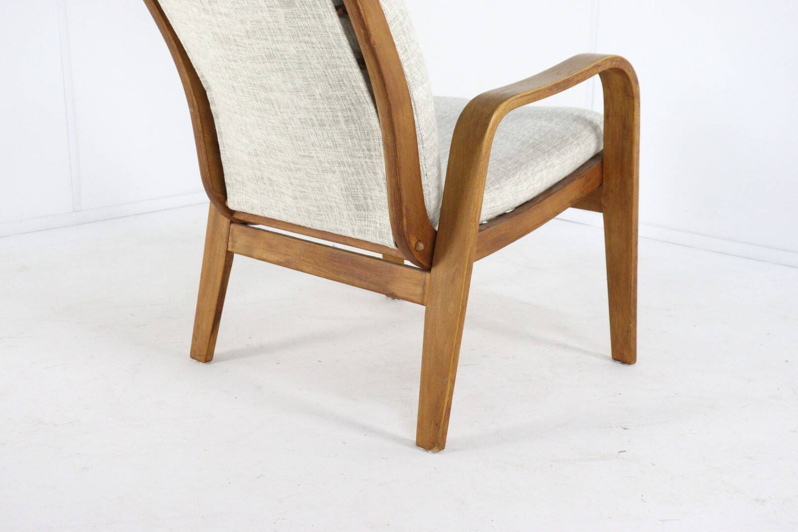 Fauteuil en contreplaqué Pastoe FB06 modèle femme