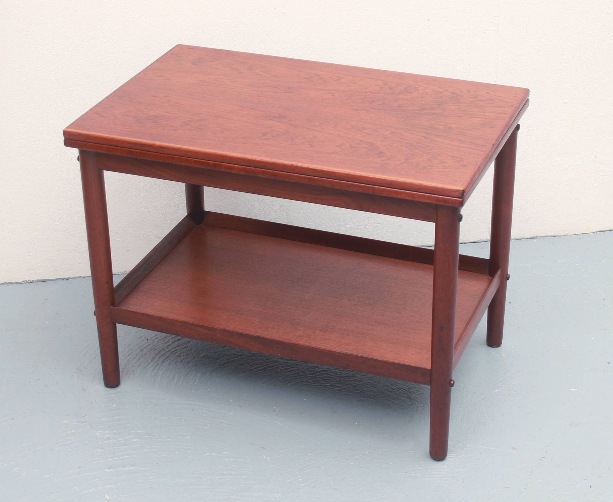 Table d'appoint Grete Jalk des années 1960 pour Jeppesen en teck
