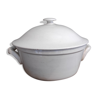 Large vintage French porcelain soup tureen from Opaque Luneville France