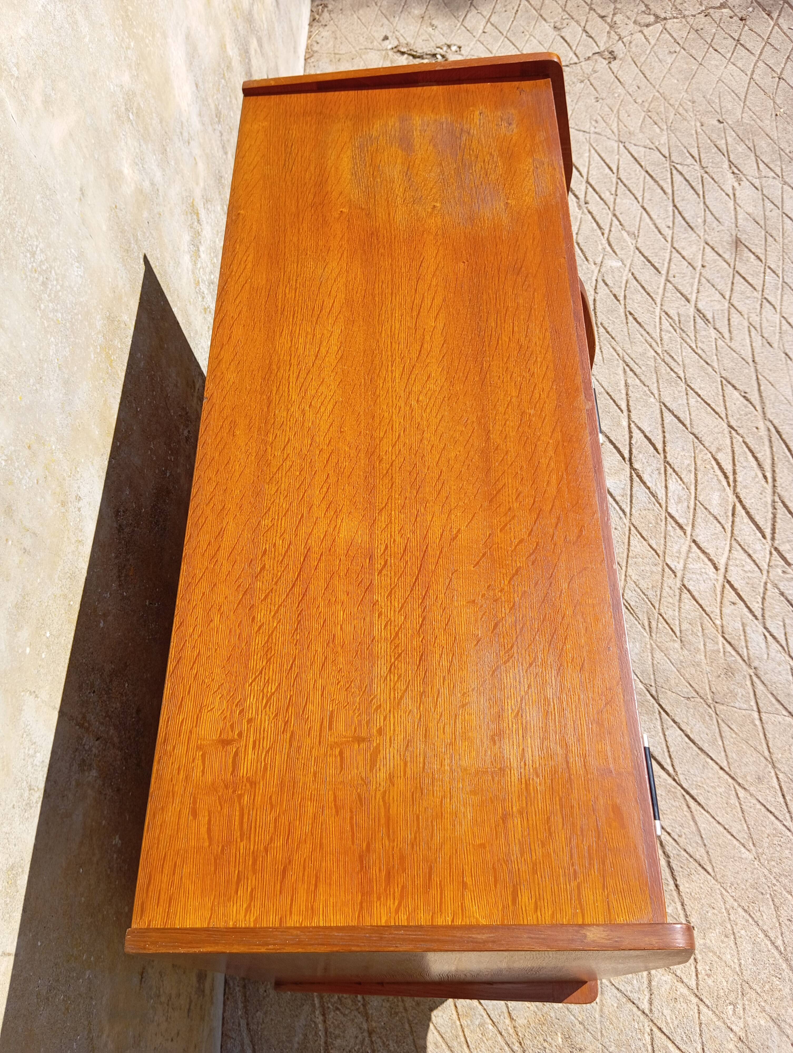 Commode scandinave