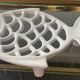 Porte savon vintage poisson en fonte émaillée