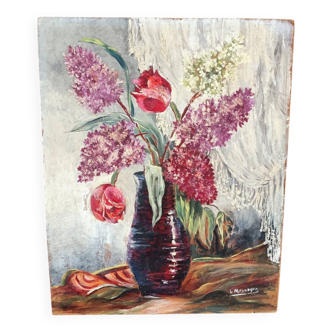 Vintage painting of a bouquet of lilac flowers
