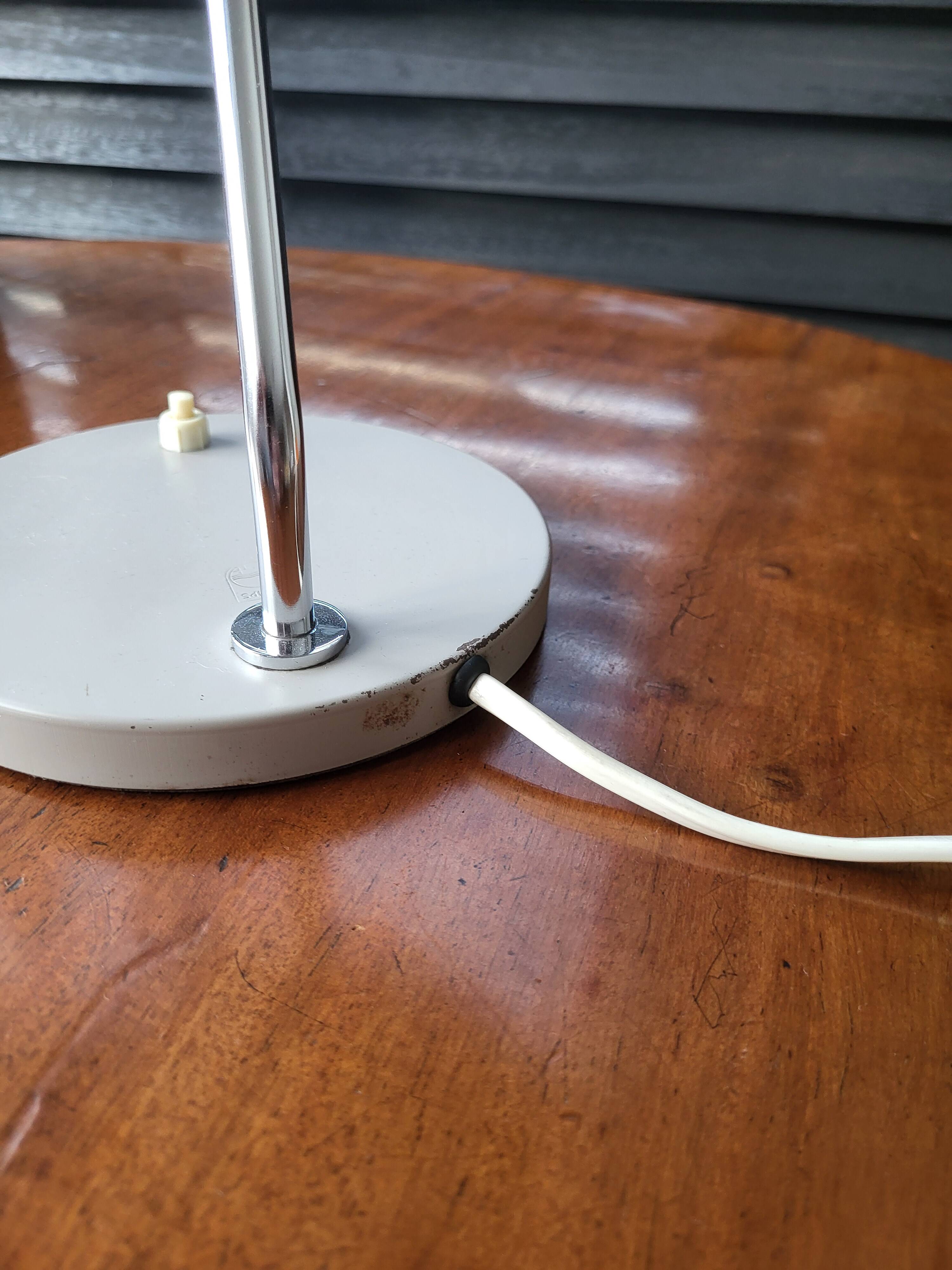 Lampe de bureau vintage Louis Kalff, modèle Romeo, années 1960, gris, Pays-Bas