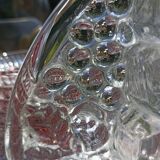 Art Deco bee-shaped vase in thick crystal
