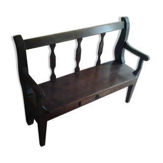 Nice bench in oak