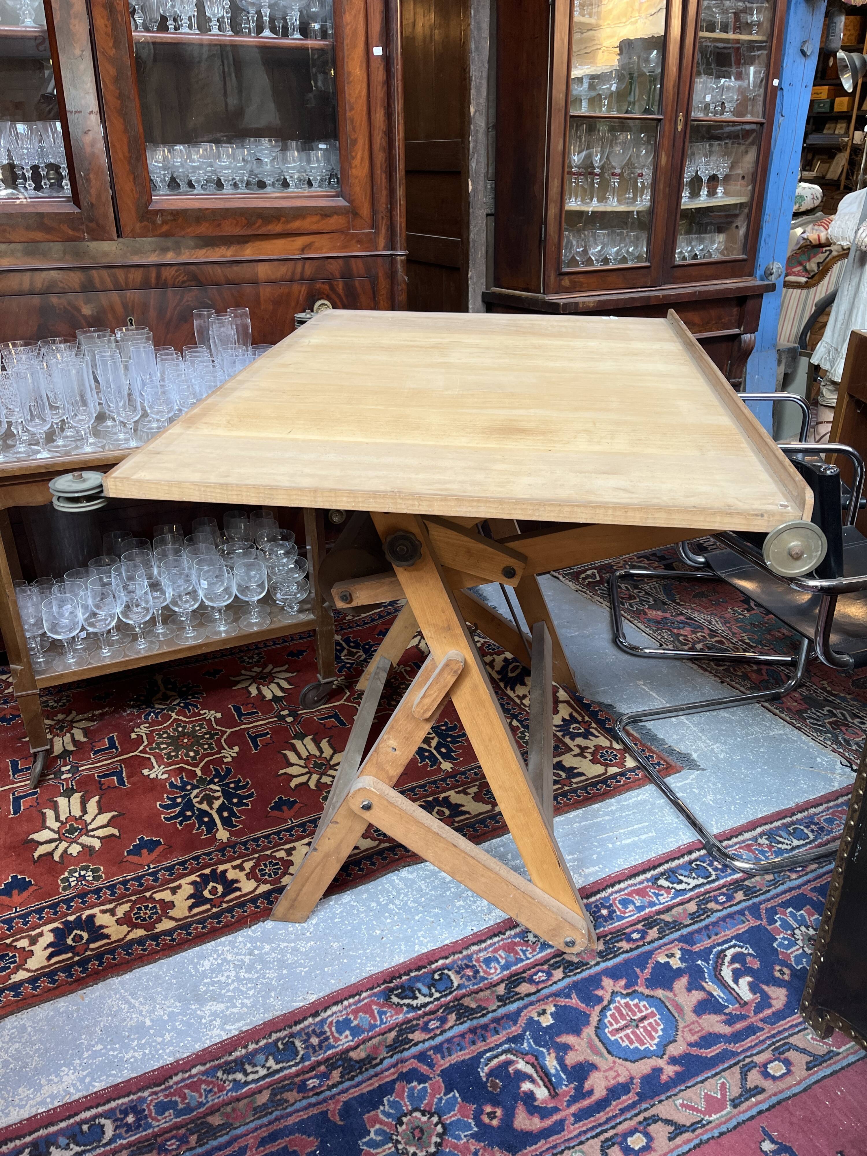 Unic studio architect table year 20