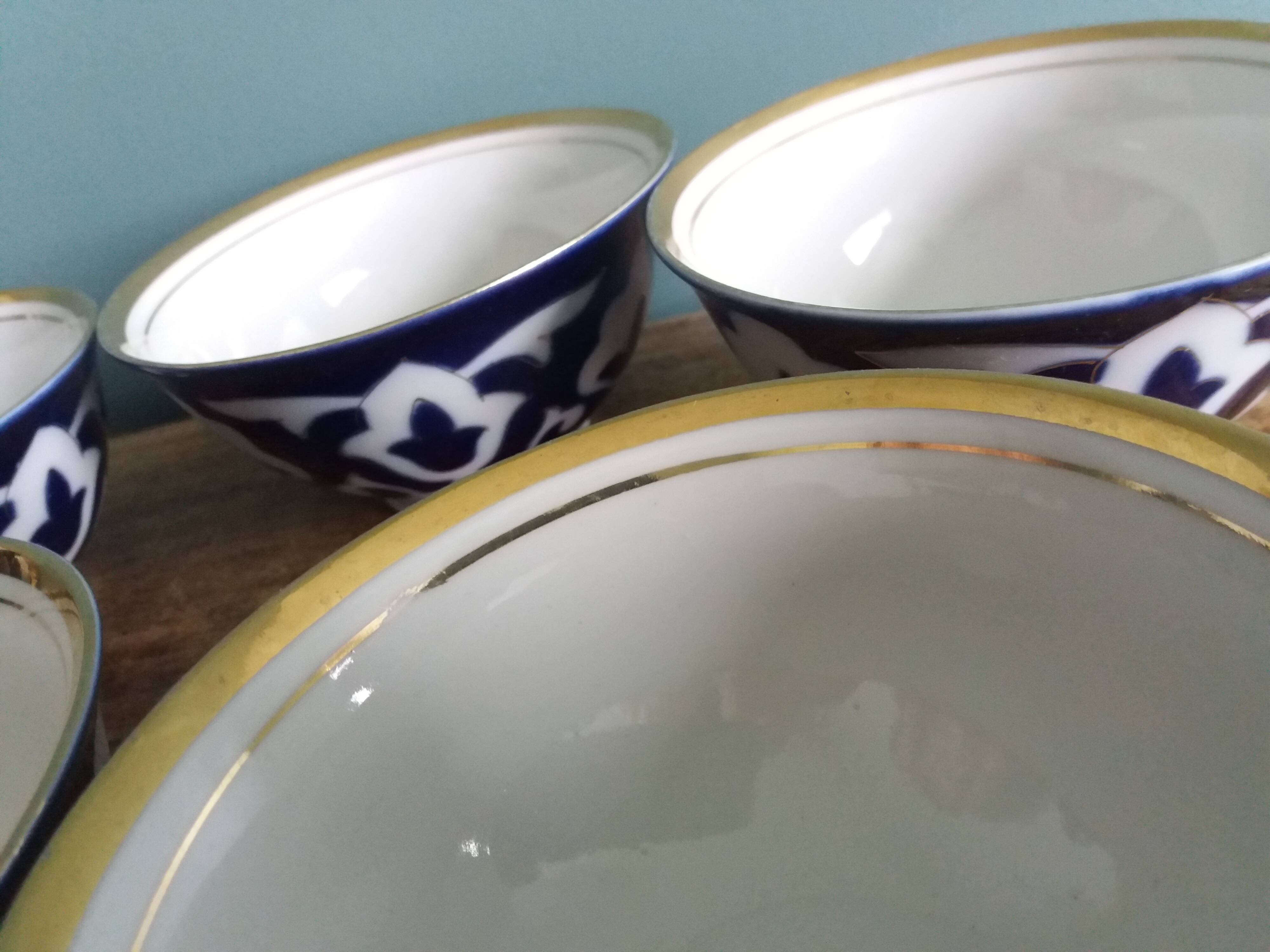 5 Uzbekistan porcelain tea bowls or cups, cobalt and gold decor