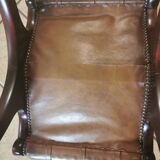 Chesterfield footrest