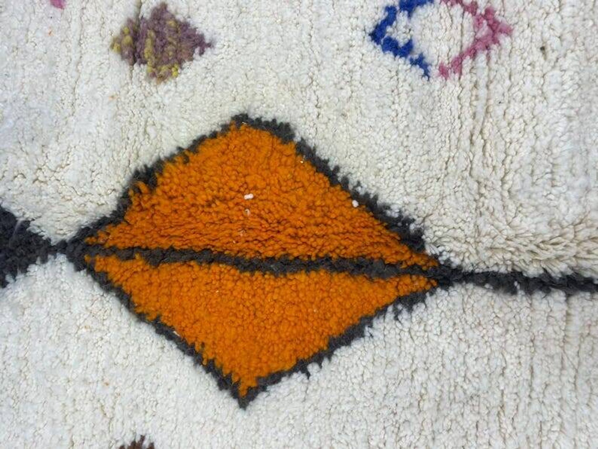 Berber Moroccan rug 250cm x 150cm