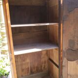 Cherry wood bonnet