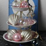 English porcelain servant