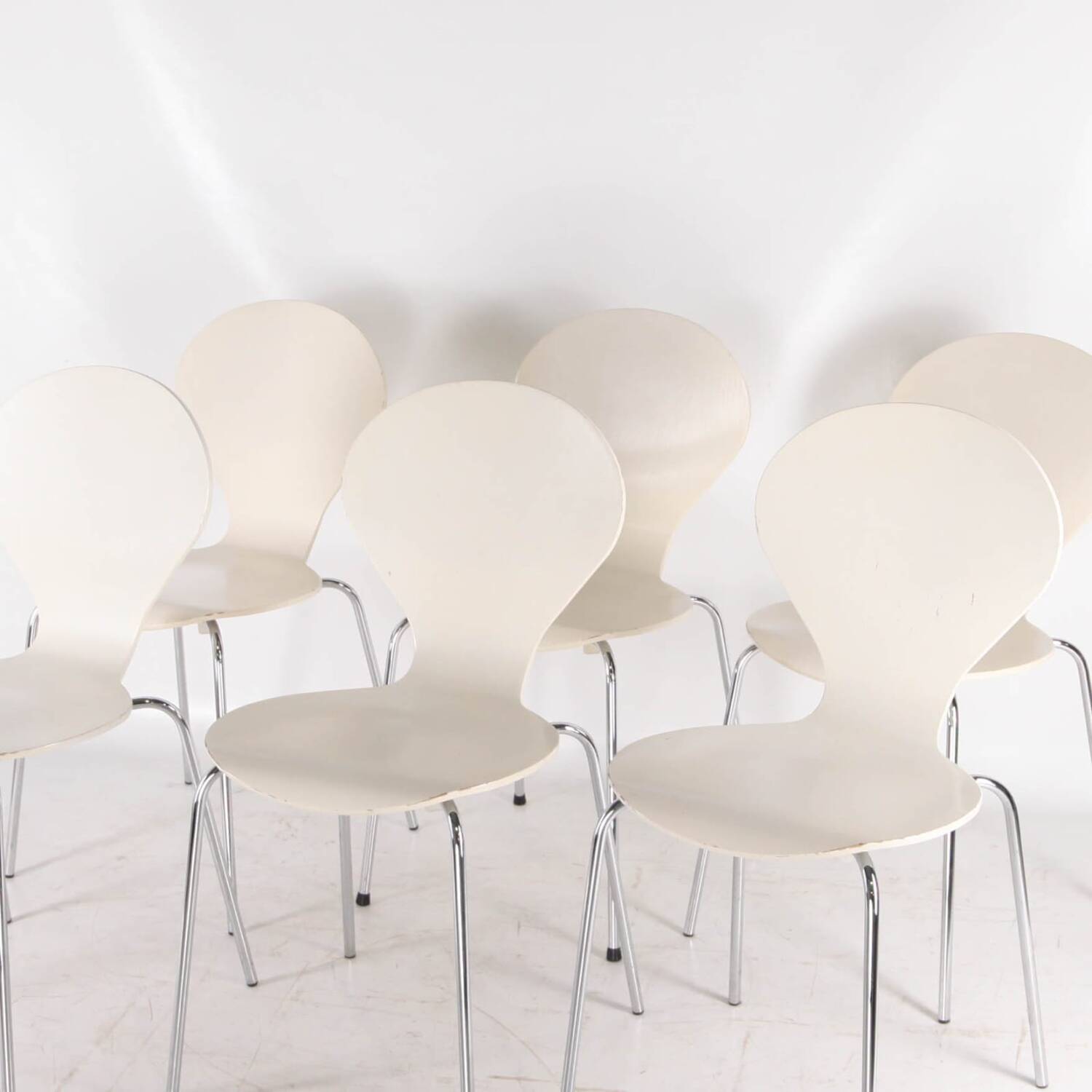 Suite de 6 chaises danoises