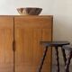Buffet design en bois orme & pin collection Savoie, Maison Regain 1970