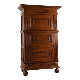 17th Century Belgian Renaissance Oak Cabinet with Concealed Lock
