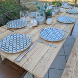 Farm table