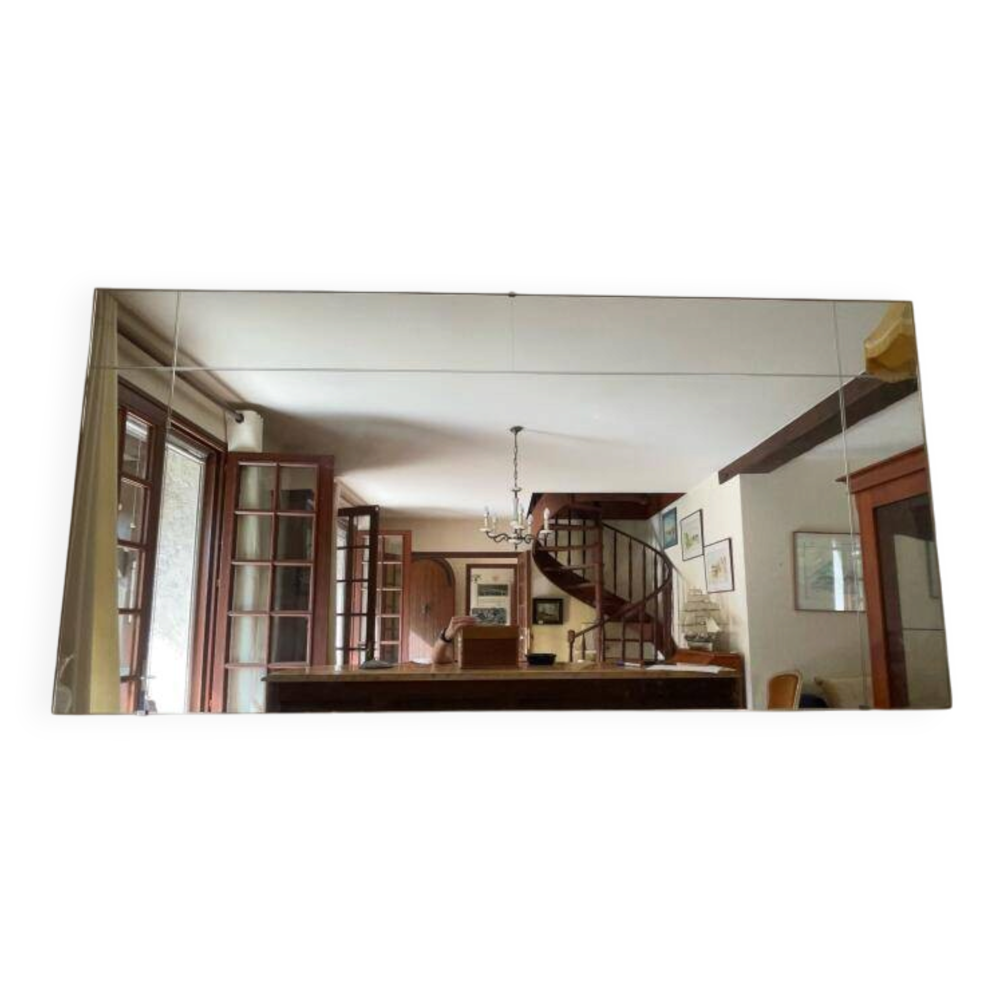 Wall mirror