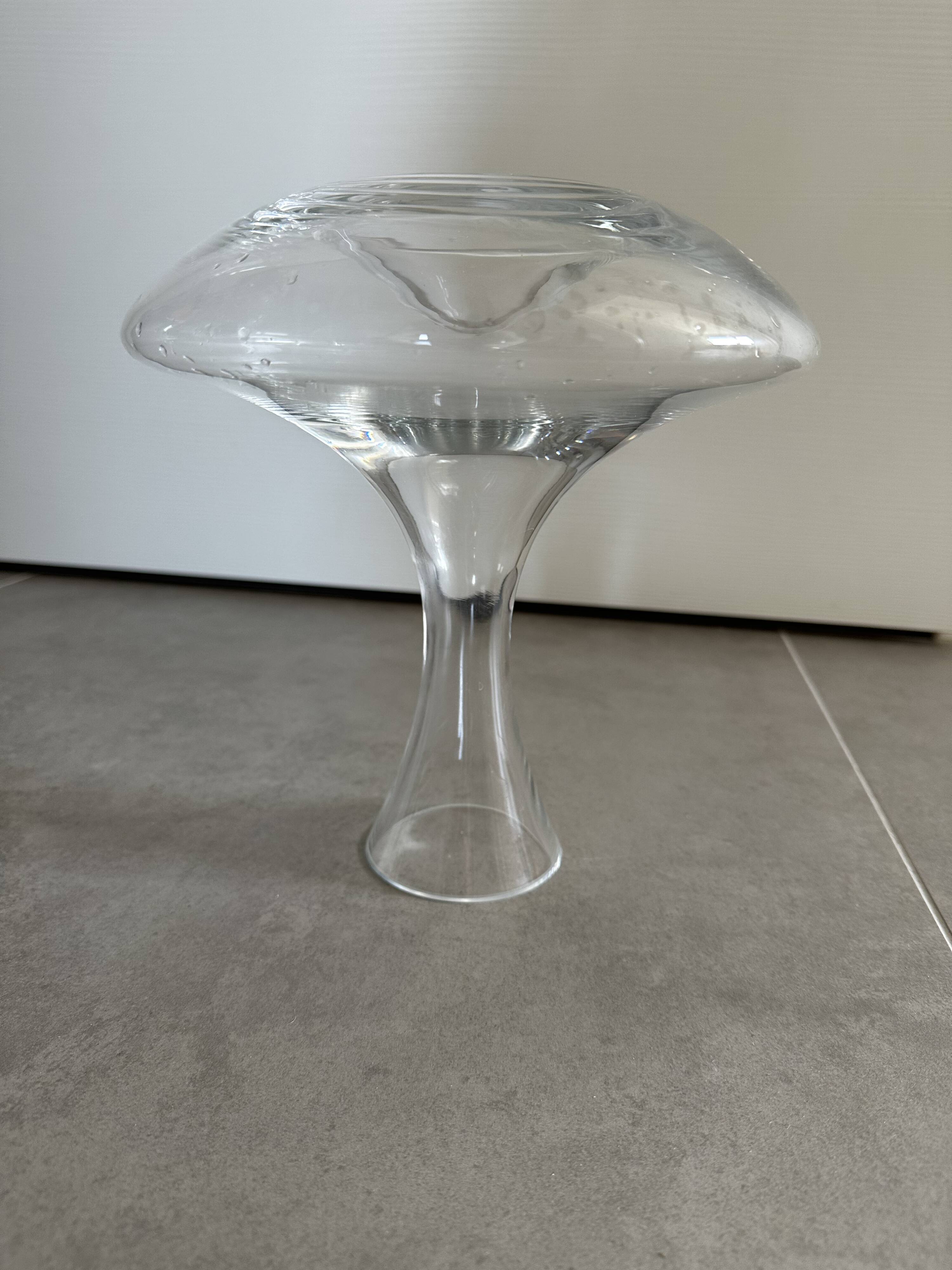 Wine carafe