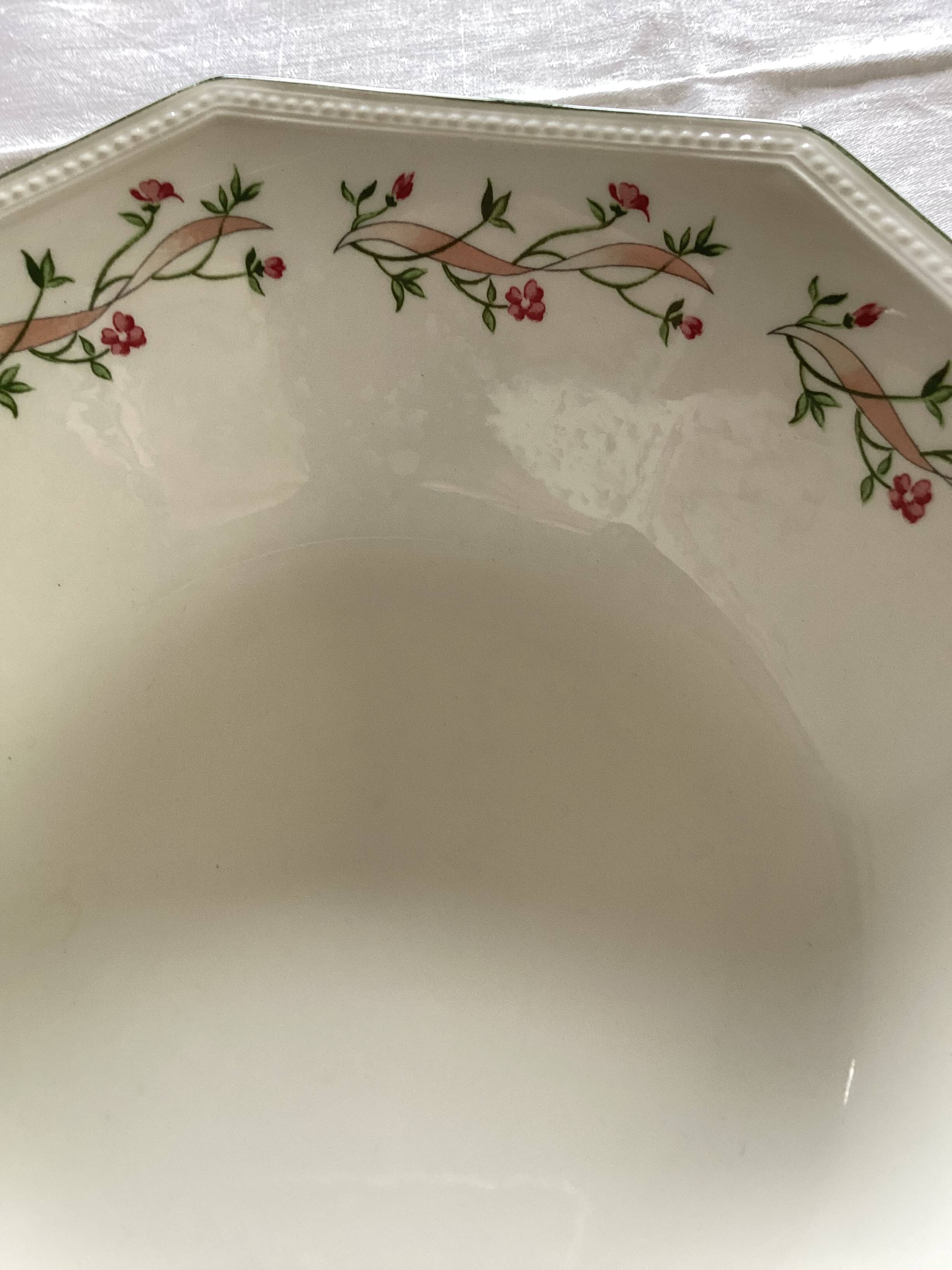 Johnson Brothers octagonal bowl dimensions: height - 7.5 cm -