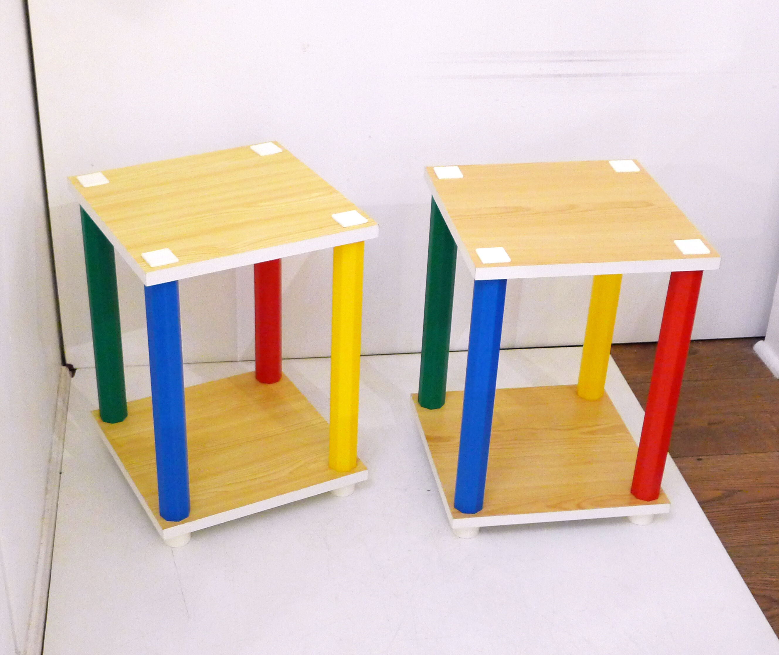 Paire de tables chevets 1980'