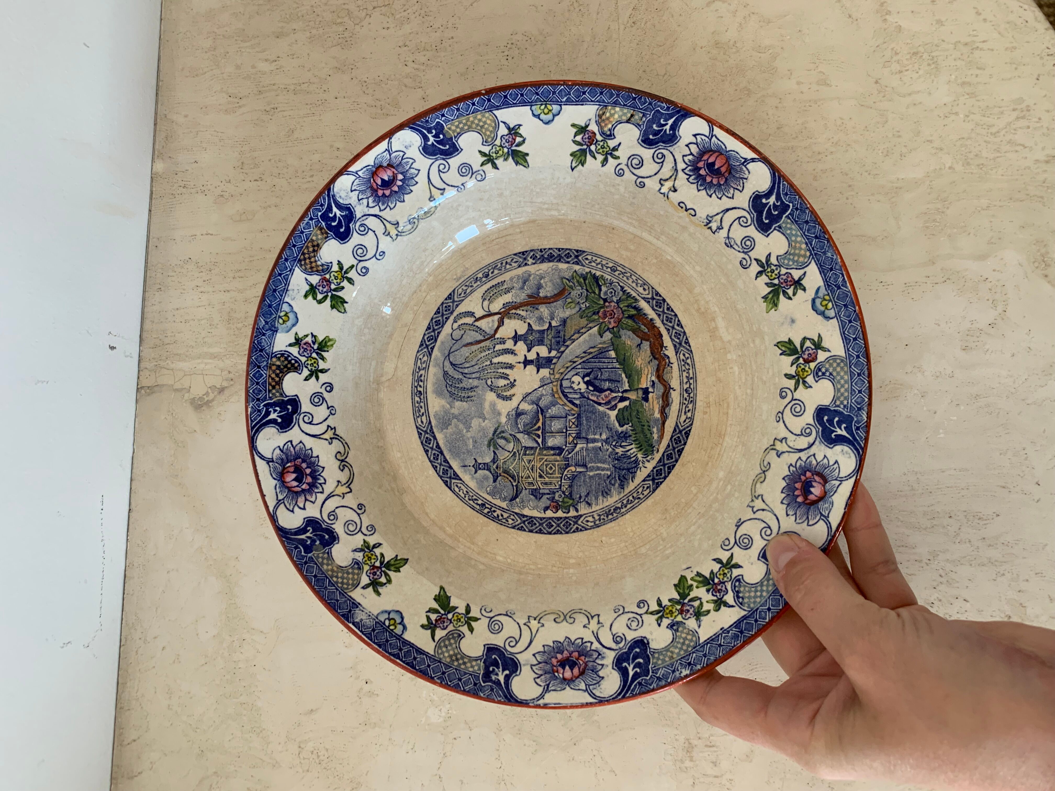 Digoin & Sarreguemines dish