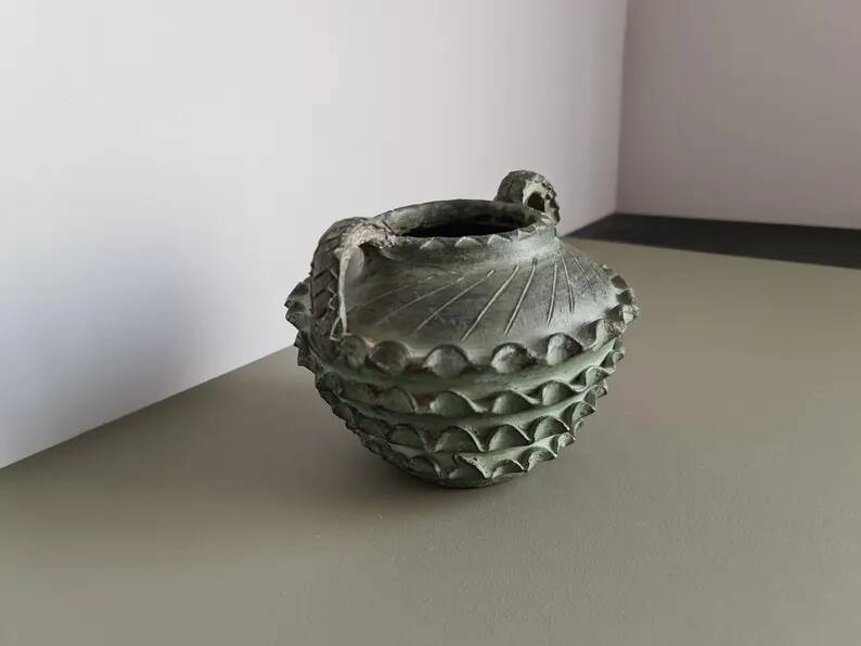 Brutalist vase from the 1960s, French pottery.