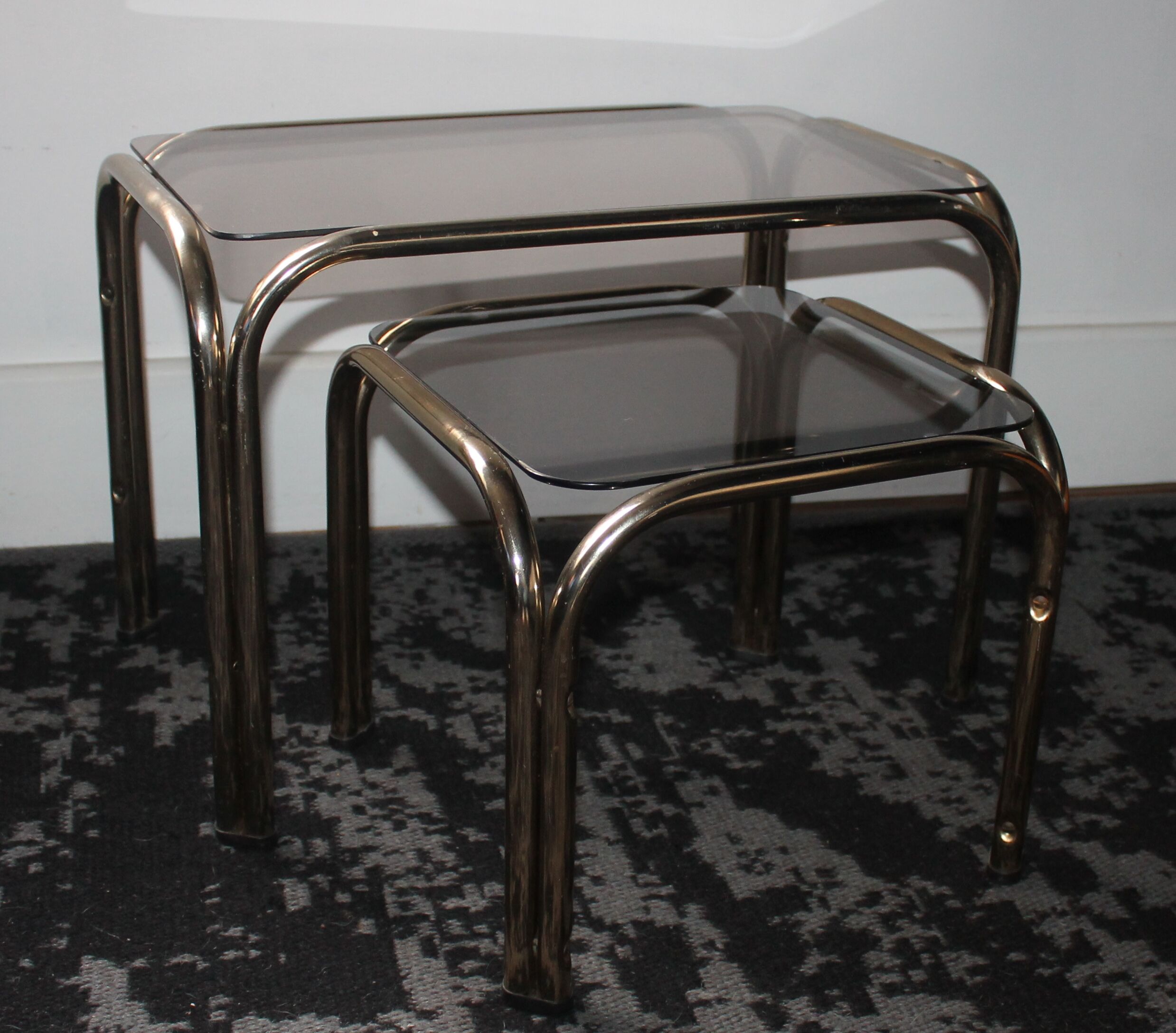 Set of 2 nesting tables of the 70s