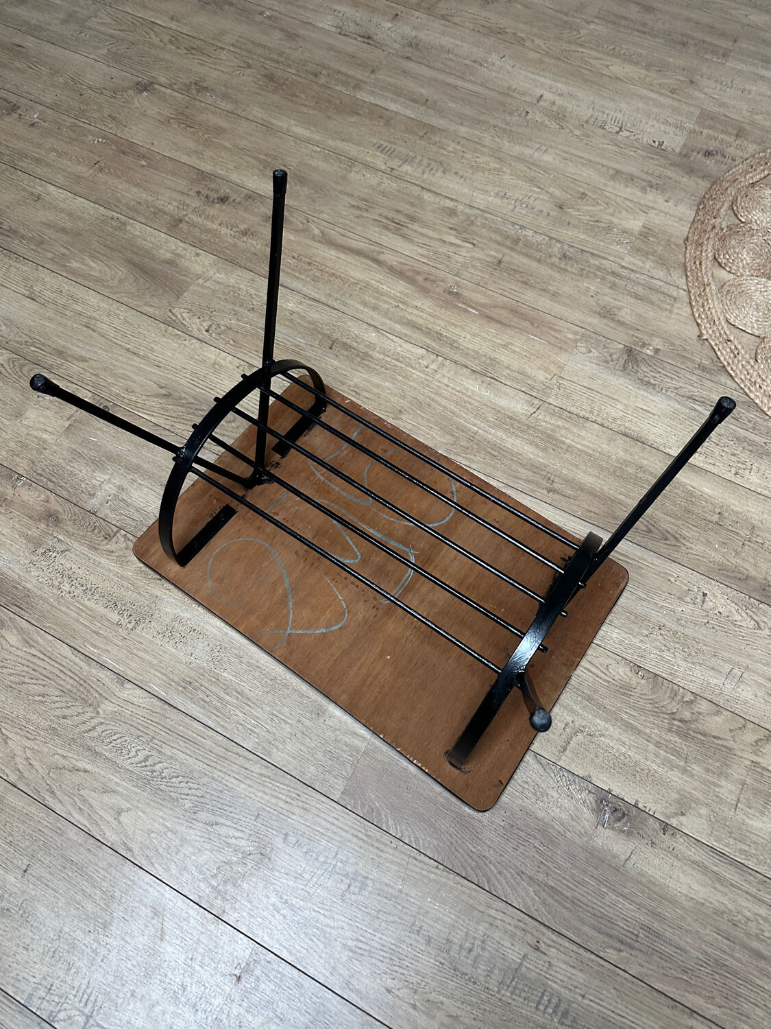 Table basse porte revues