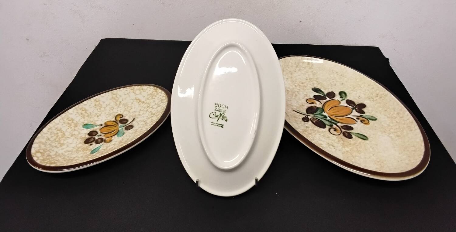 Crockery set model Corfu signed BOCH La Louvière.