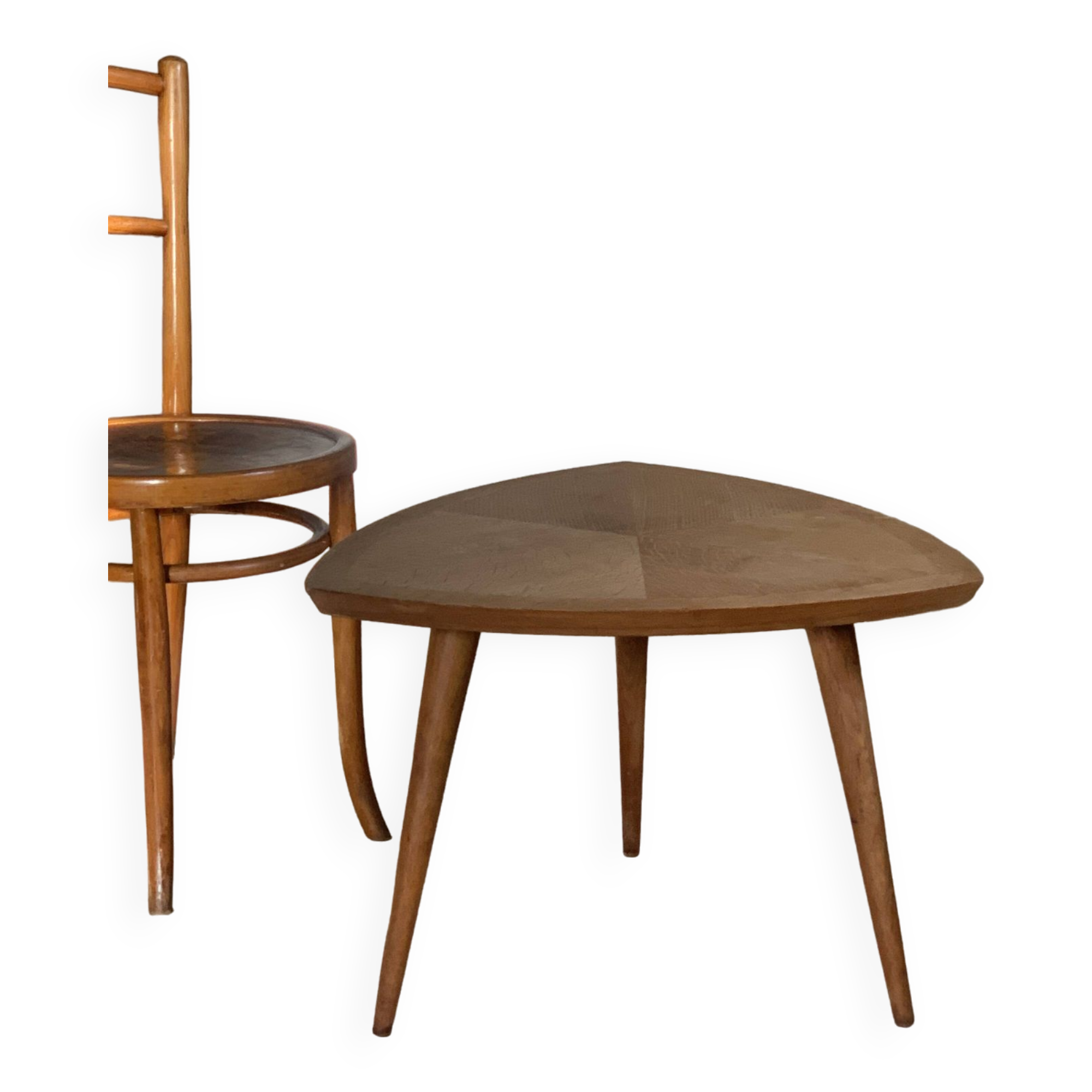 Table basse tripode forme feuille en chêne vintage