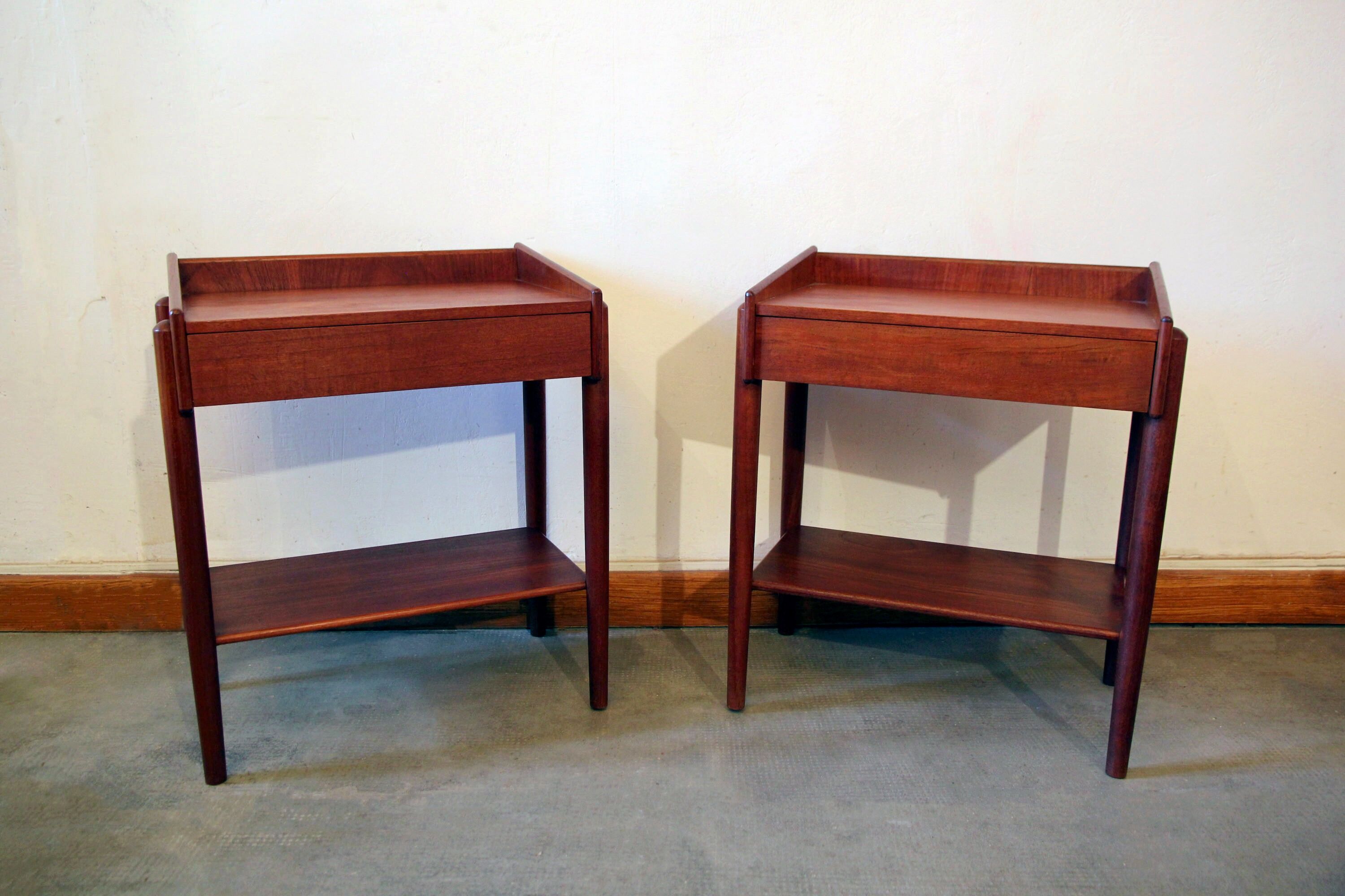 Teak bedside tables model 148 by Borge Mogensen, for Søborg Møbler